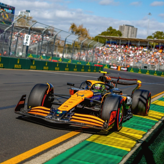 Calendario da parete Formula 1 2025 di Jiří Křenek