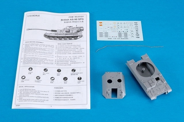 British AS-90 Self-Propelled Gun Model Kit