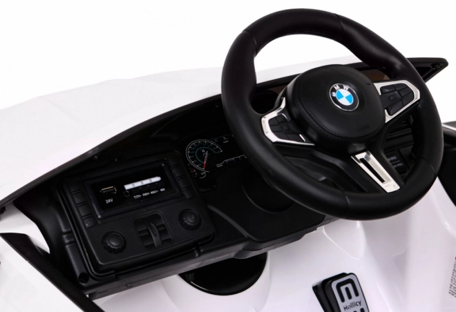 BMW M5 DRIFT Weiß