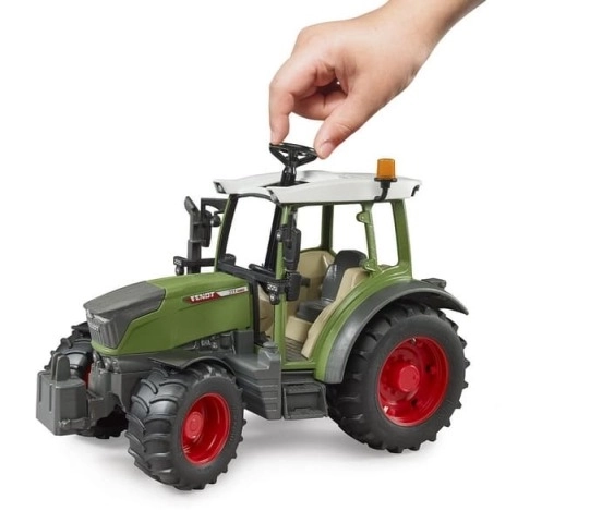 Bruder Tractor Fendt Vario 211