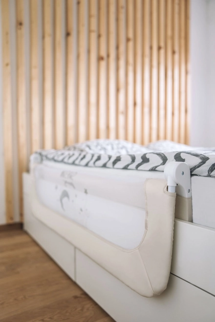 Przewiewna siatka i elegancki design