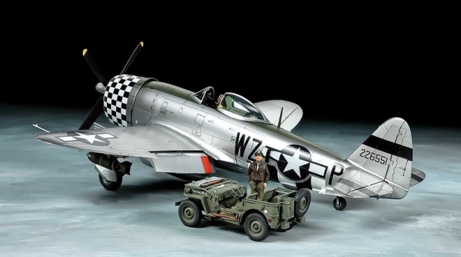 Plastic Model P-47D Thunderbolt Bubbletop with 1/4-Ton 4x4 Vehicle