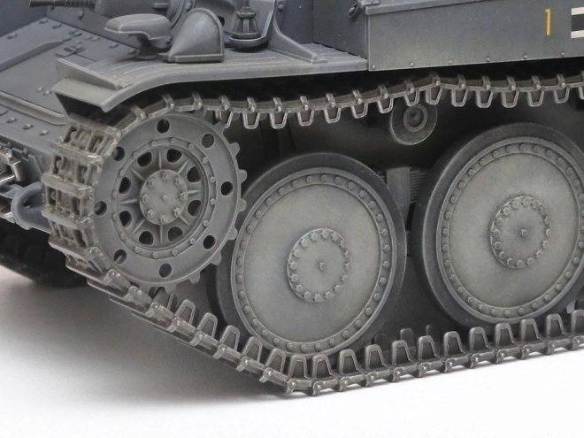 Plastikový model tanku Pz.Kpfw. 38t Ausf. E/F