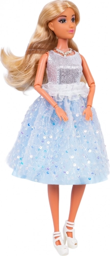 Bleščeča obleka in elegantni dodatki