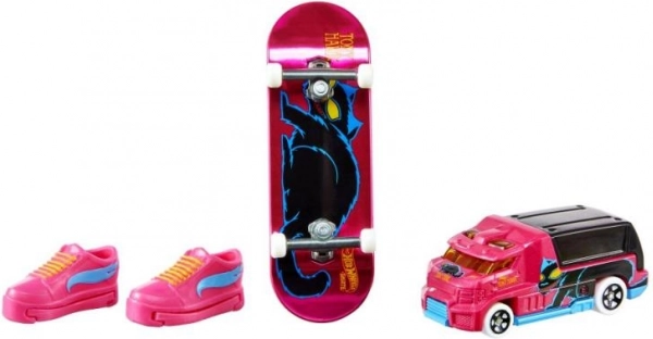 Detachable skate shoes