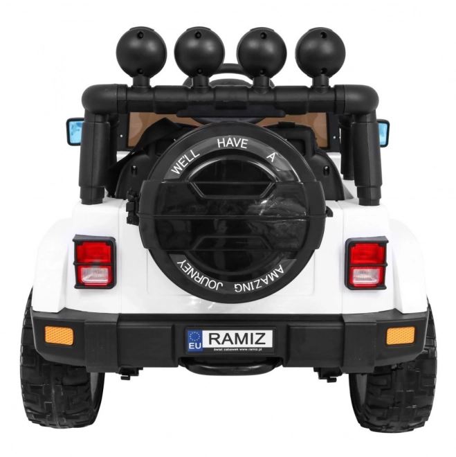 Vehicul de teren Full Time 4WD – Bílá