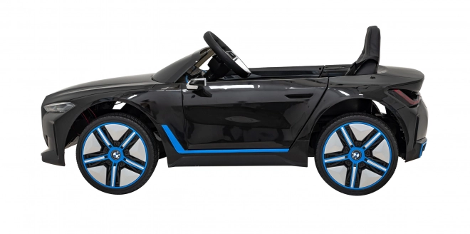 Mașină electrică BMW i4 – Černé
