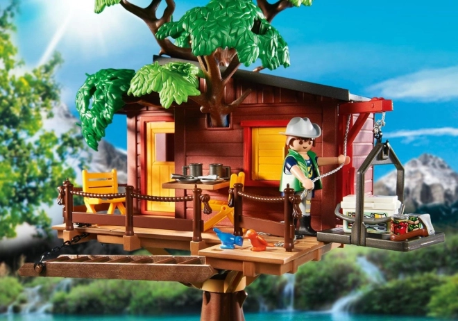 Treehouse Adventure Figurine Set