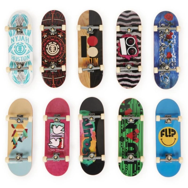 Mit einer Sammlung von 10 Fingerboards