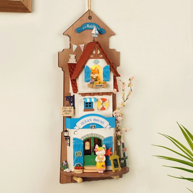 Miniature Hanging Dollhouse Island Villa