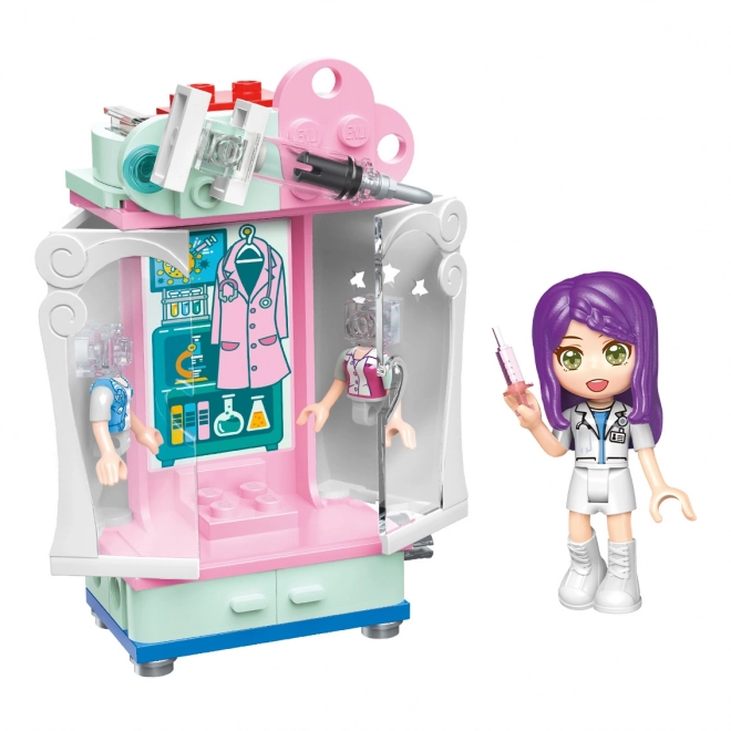 Qman UNA Series Wardrobe Playset Doctor