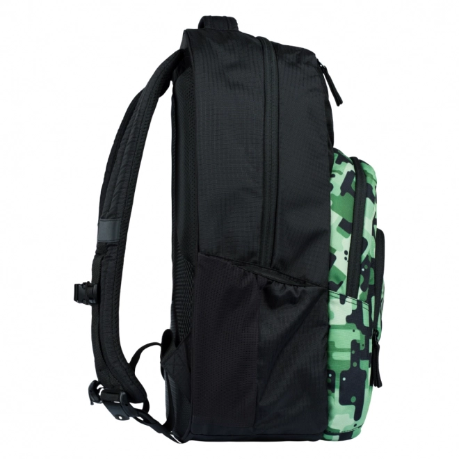 Baagl backpack green with organizational features