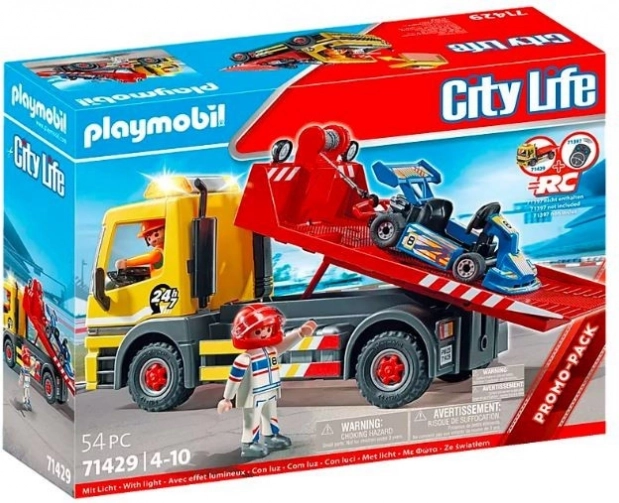 Odťahové auto s blikajúcimi svetlami