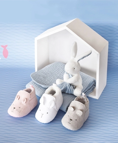 Gift Set Grey Baby Booties 0-6 Months