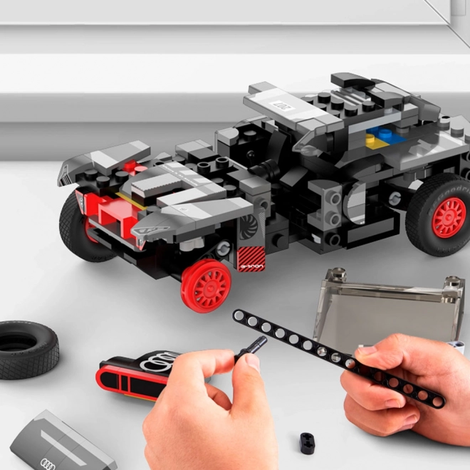 Audi RS Q e-tron Building Blocks Set