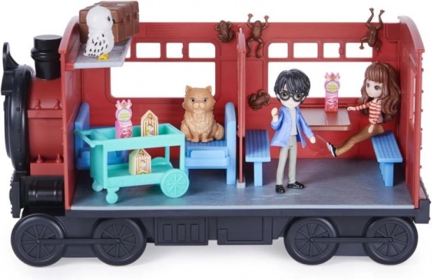 Figurki Harry’ego i Hermiony + magiczni pupile
