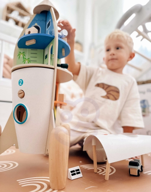 Classic World fajáték űrhajó gyerekeknek és figurák