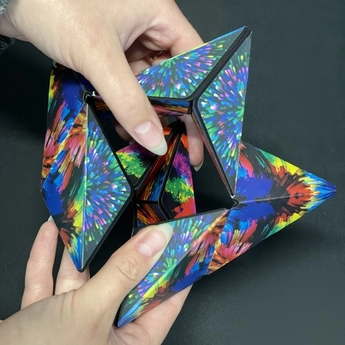 Magnetic Anti-Stress Cube