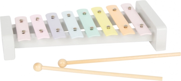 Wooden xylophone with 8 notes