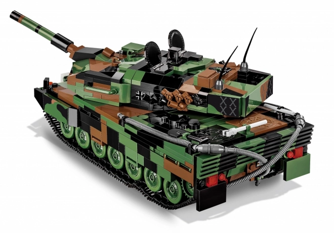 Leopard 2A5 Tank Building Kit