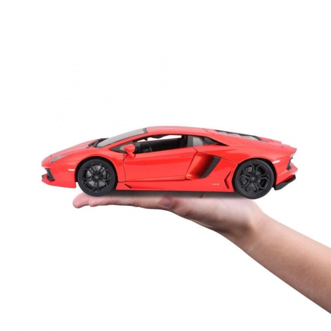 Bburago Lamborghini Aventador LP700-4 Diecast Model in Metallic Orange