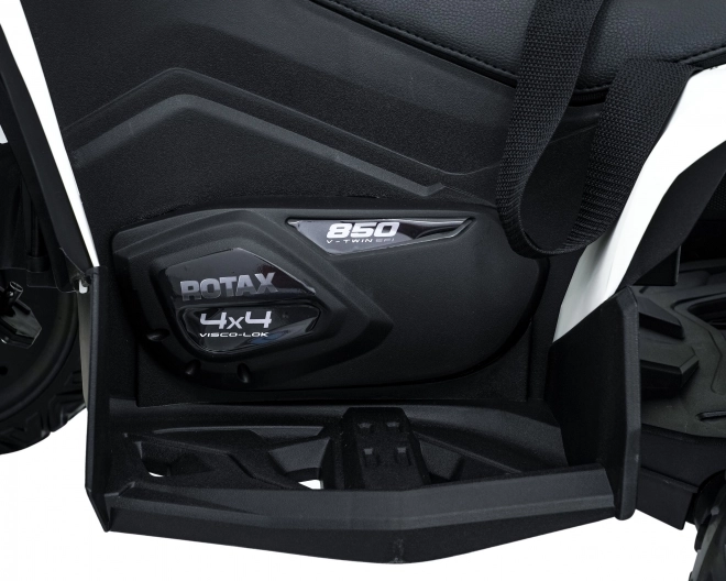 Maverick ATV white