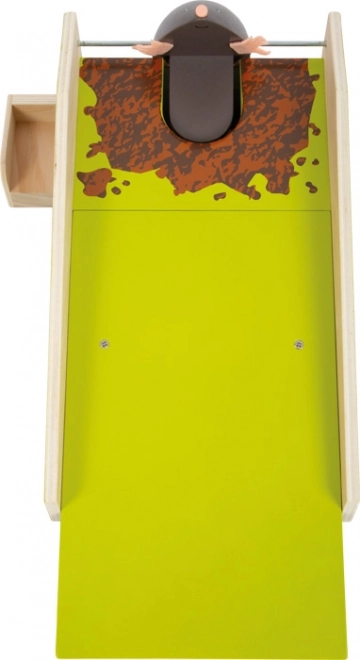 Sturdy wooden build for indoor and outdoor fun