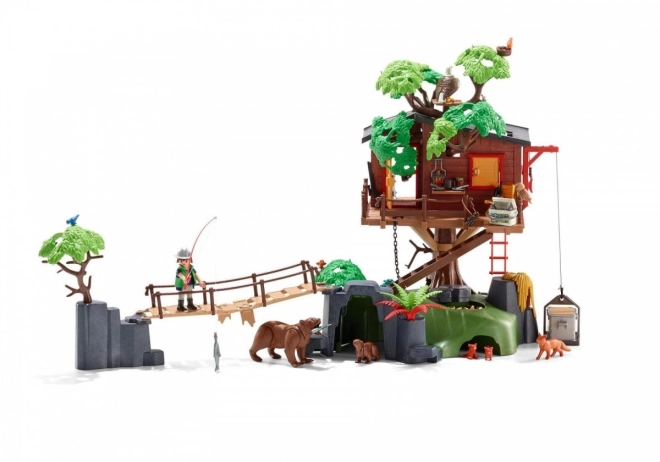 Treehouse Adventure Figurine Set