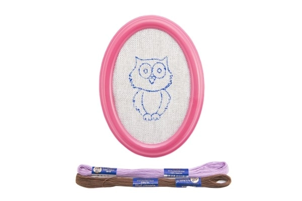 Embroidery Frame with Hanging Pattern