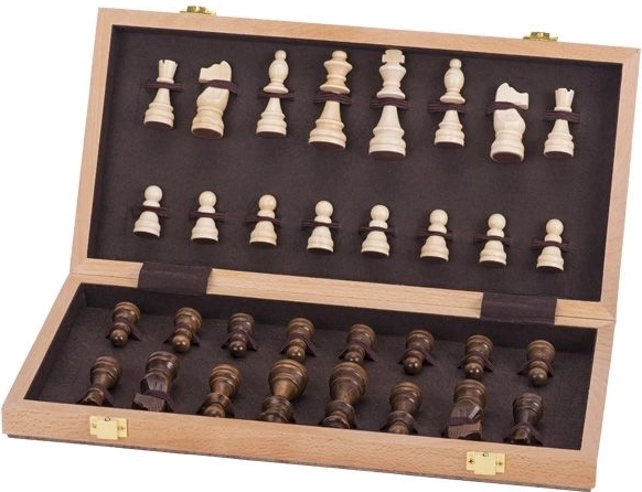 Elegant wooden pieces