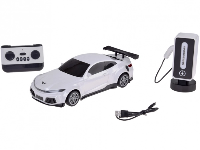 Remote Control Electric Racing Car with Charger Station