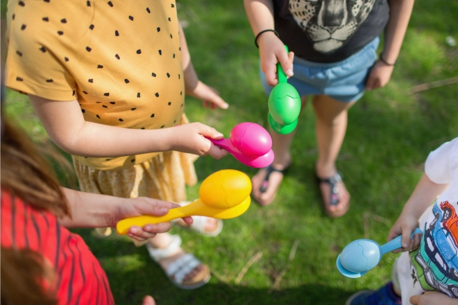 Egg Relay Game