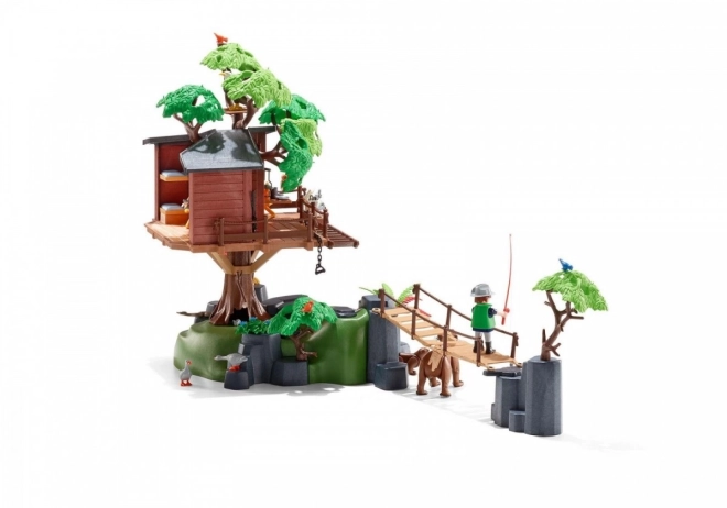 Treehouse Adventure Figurine Set