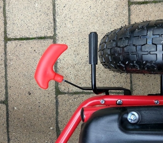 Pedal Air Kart + Inflatable Tires + Adjustable Seat – Red