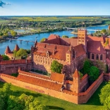 Puzzle 500 Pieces - View of Malbork Castle, Poland