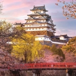 Puzzle Imposing Castles and Palaces: Himeji, Japan