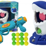 Hra obratnosti se střelbou na žraloka s kuličkami