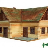 Walachia Wooden Glue-Together Kit Homestead 1:32