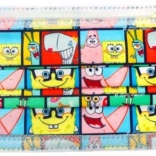 Disposable children's face mask with SpongeBob design