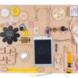 Drevená senzorická busy board tabuľa 75 × 50 cm