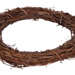 Dekorativni ratanov venček 25 cm