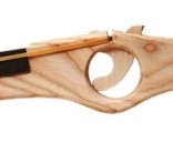 Fa puska – nagy, természetes játék kis cowboyoknak