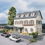 Piko Hobby Country Inn Koruna H0 Kit