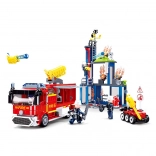 Sluban Firefighters – large fire truck with water cannon and mobile robot
